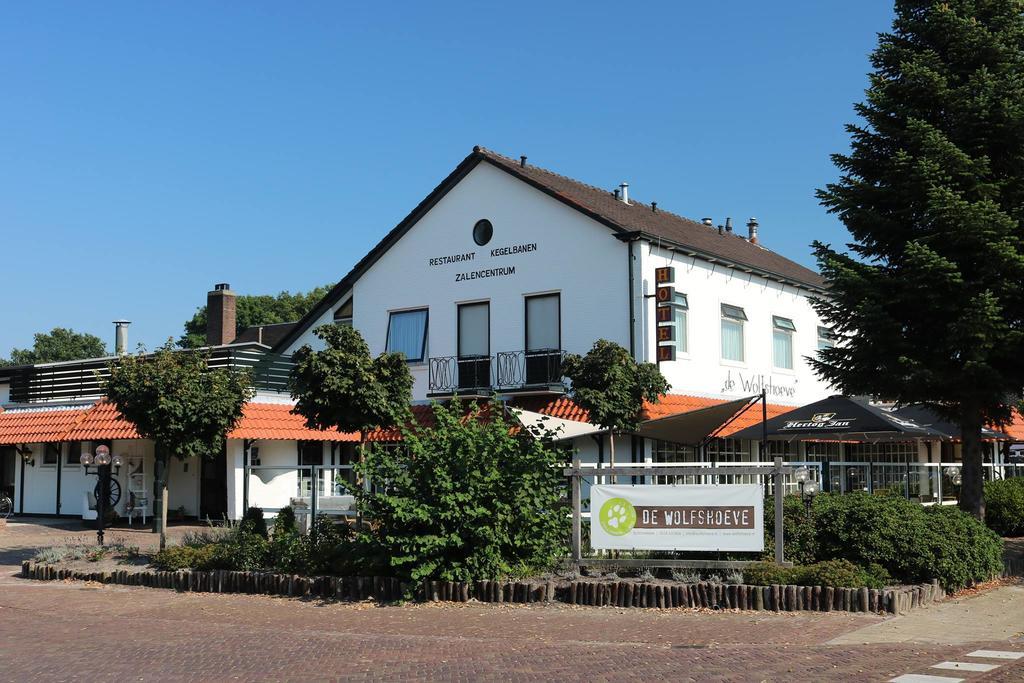 De Wolfshoeve Hotel Schoonebeek Exterior photo